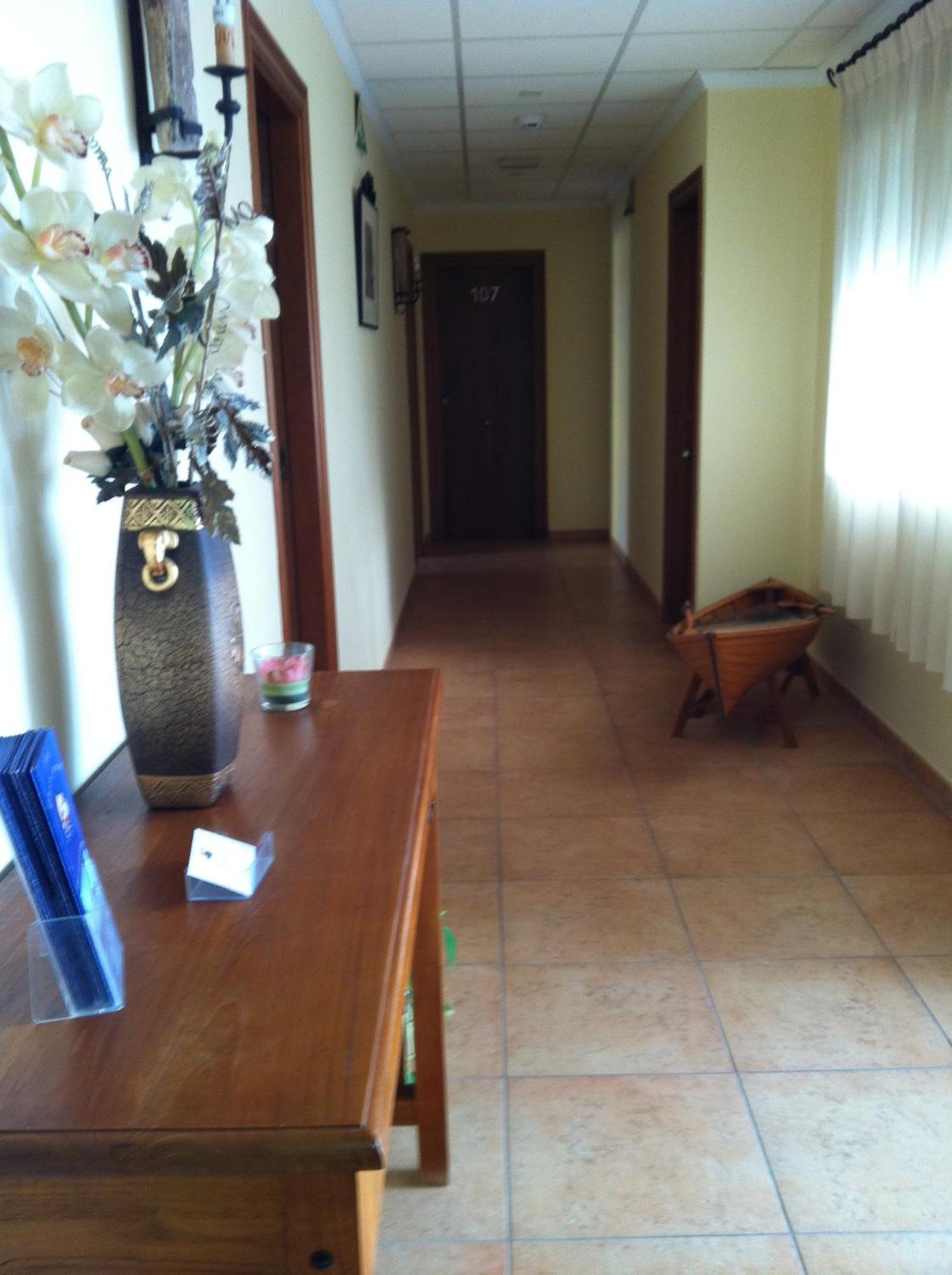 Hotel Donde Caparros كاربونيذاس المظهر الخارجي الصورة